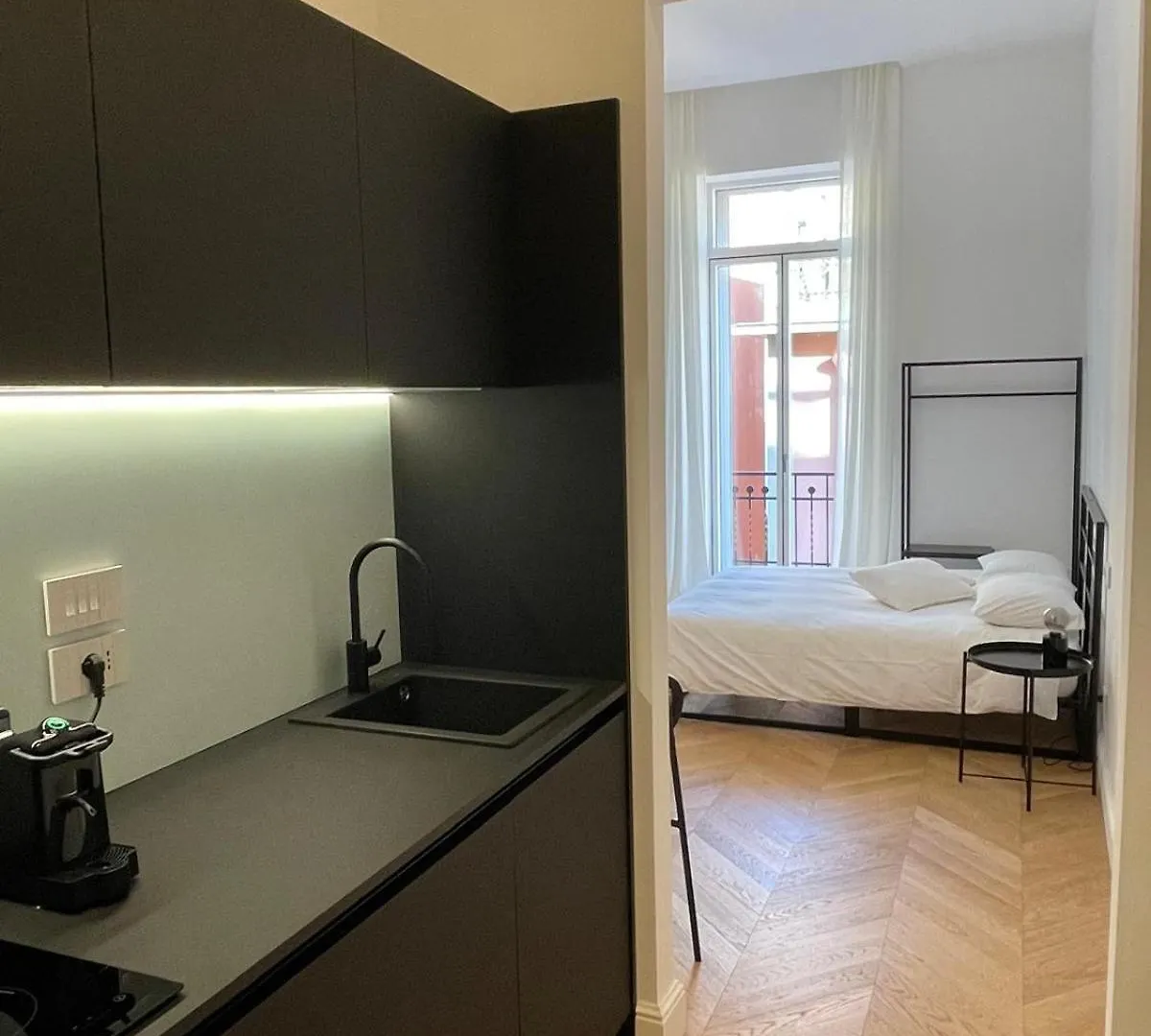 Chiaia N 24 Apartment Naples
